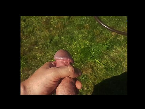 ❤️ A boazona se fode e se ejacula com um esguicho em um jardim de verão ❤❌ Porno em porno pt-br.assistentai.ru ❌